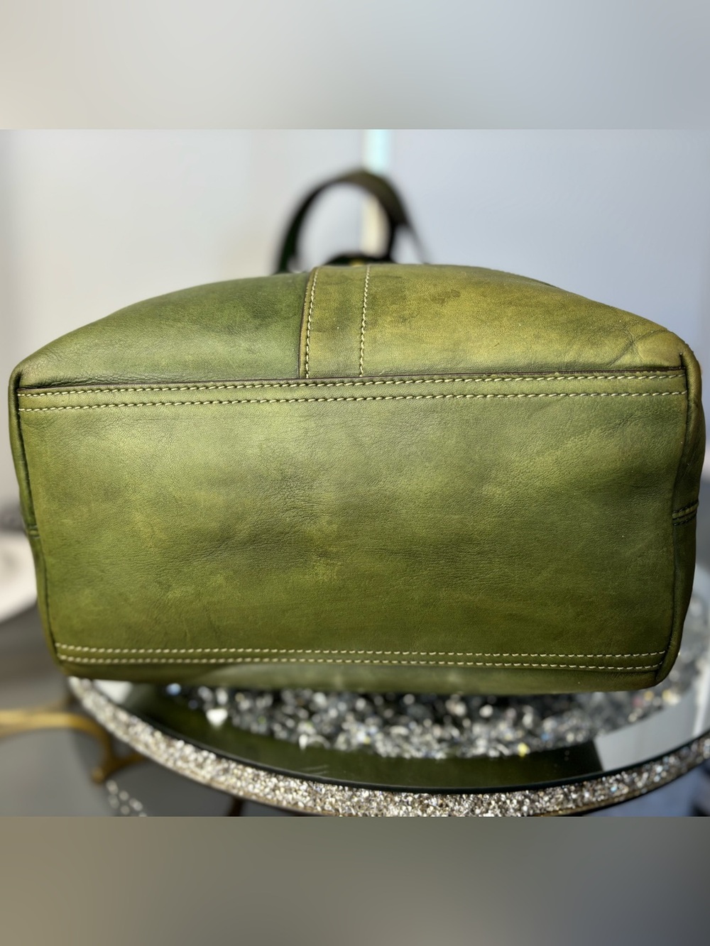 Coach 2009 Legacy Lily tote EUC - Picture 11 of 16